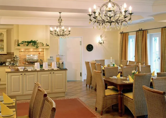 Ampervilla Hotel